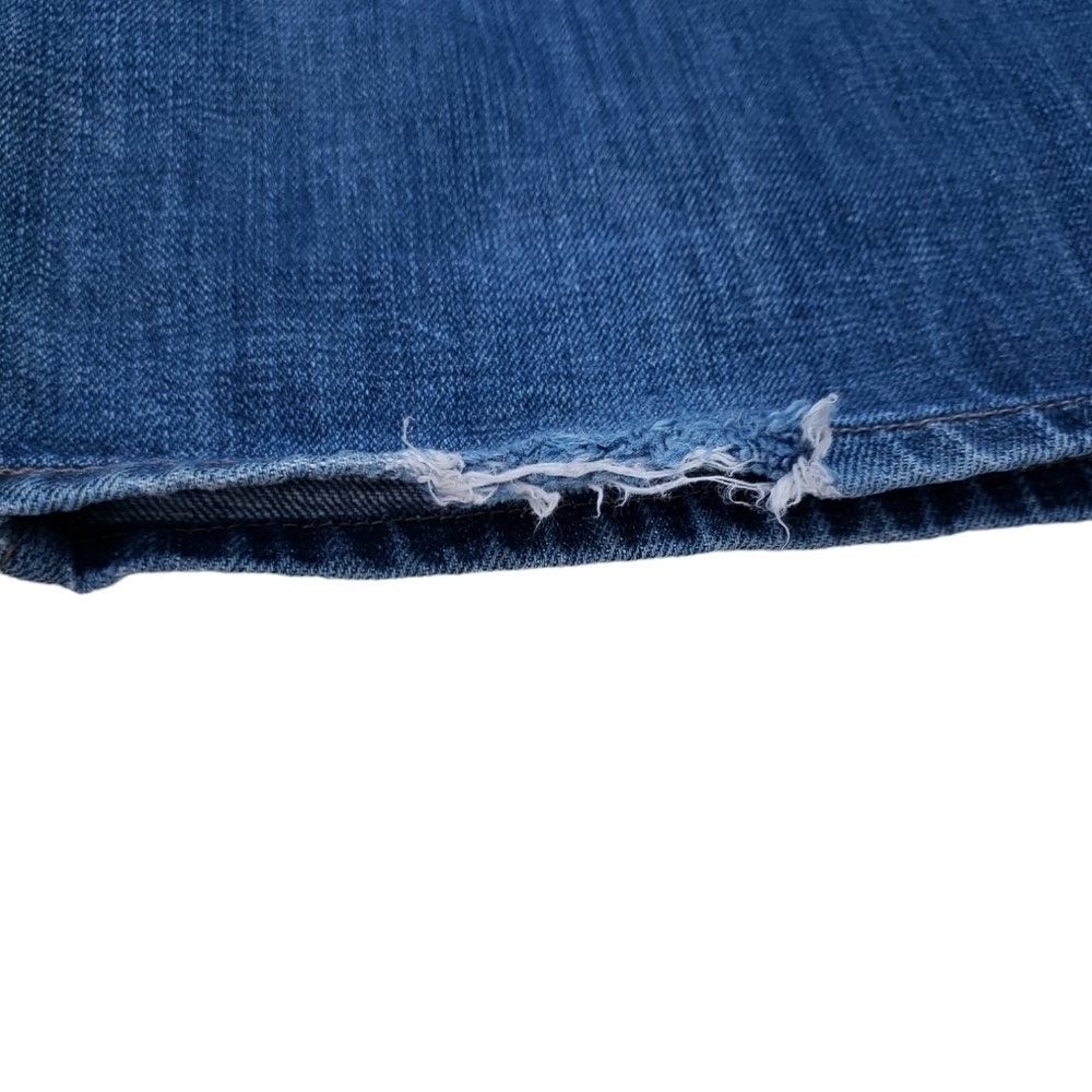 Levi's straight leg button fly 501 jeans. Size 42×32 - Picture 5 of 8
